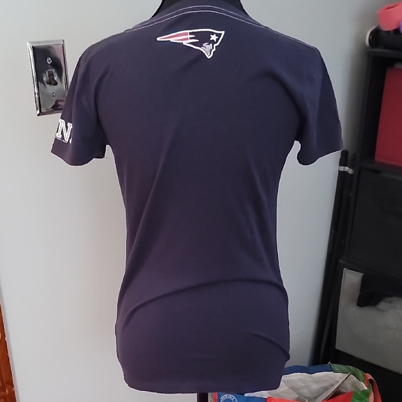 PINK Victoria's Secret Navy Tee - Picture 4 of 7